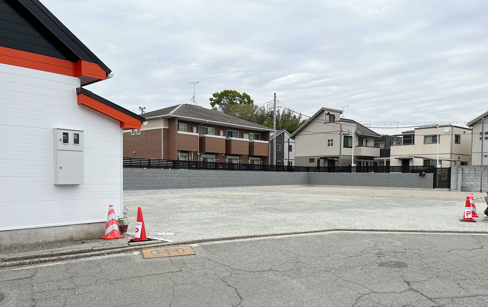 ゆとりのある駐車場スペースを確保